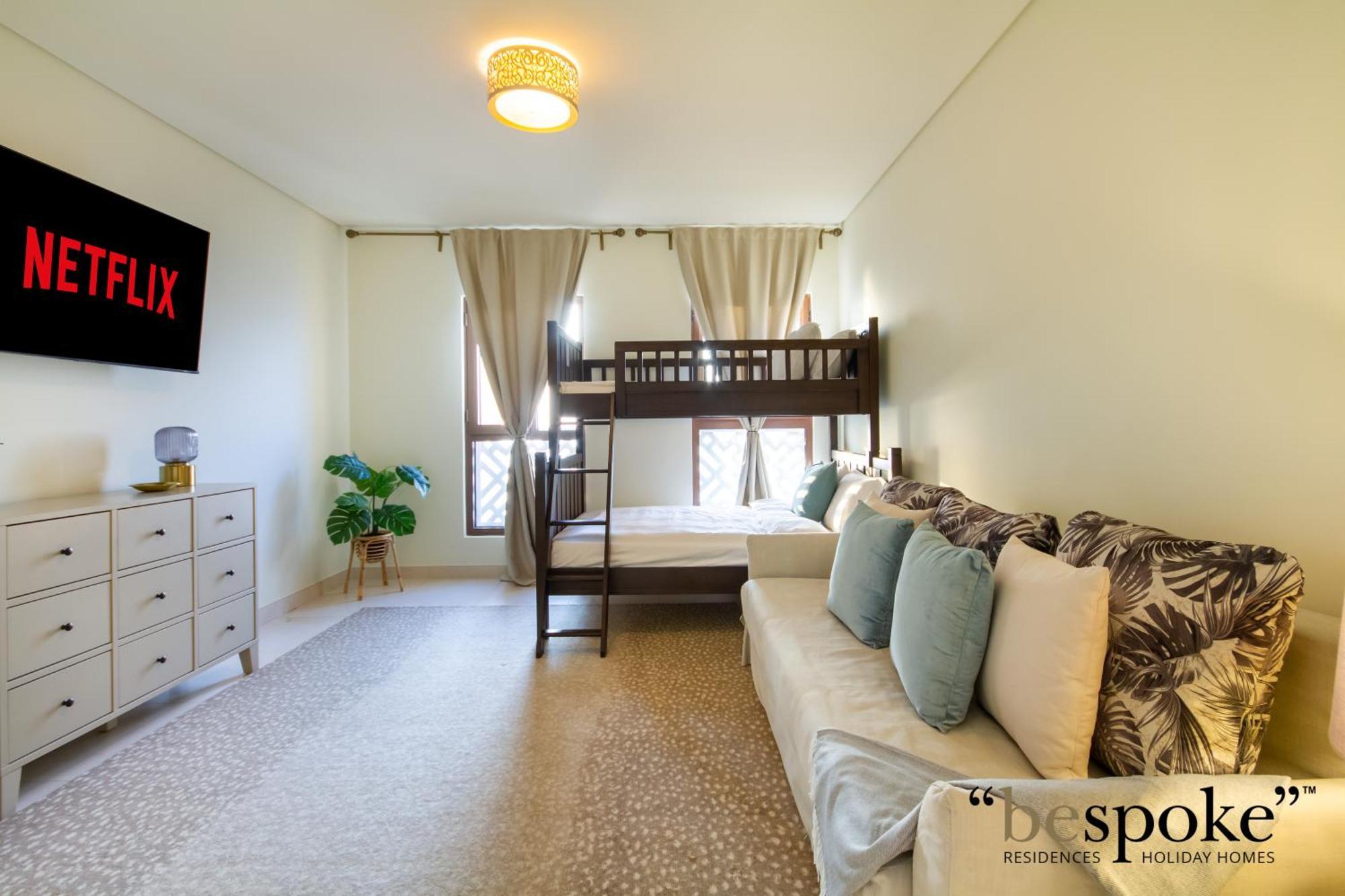 Apartment Bespoke Homes - Palm Jumeirah -2 Bedroom Sea View With Access, Balqis Dubai
