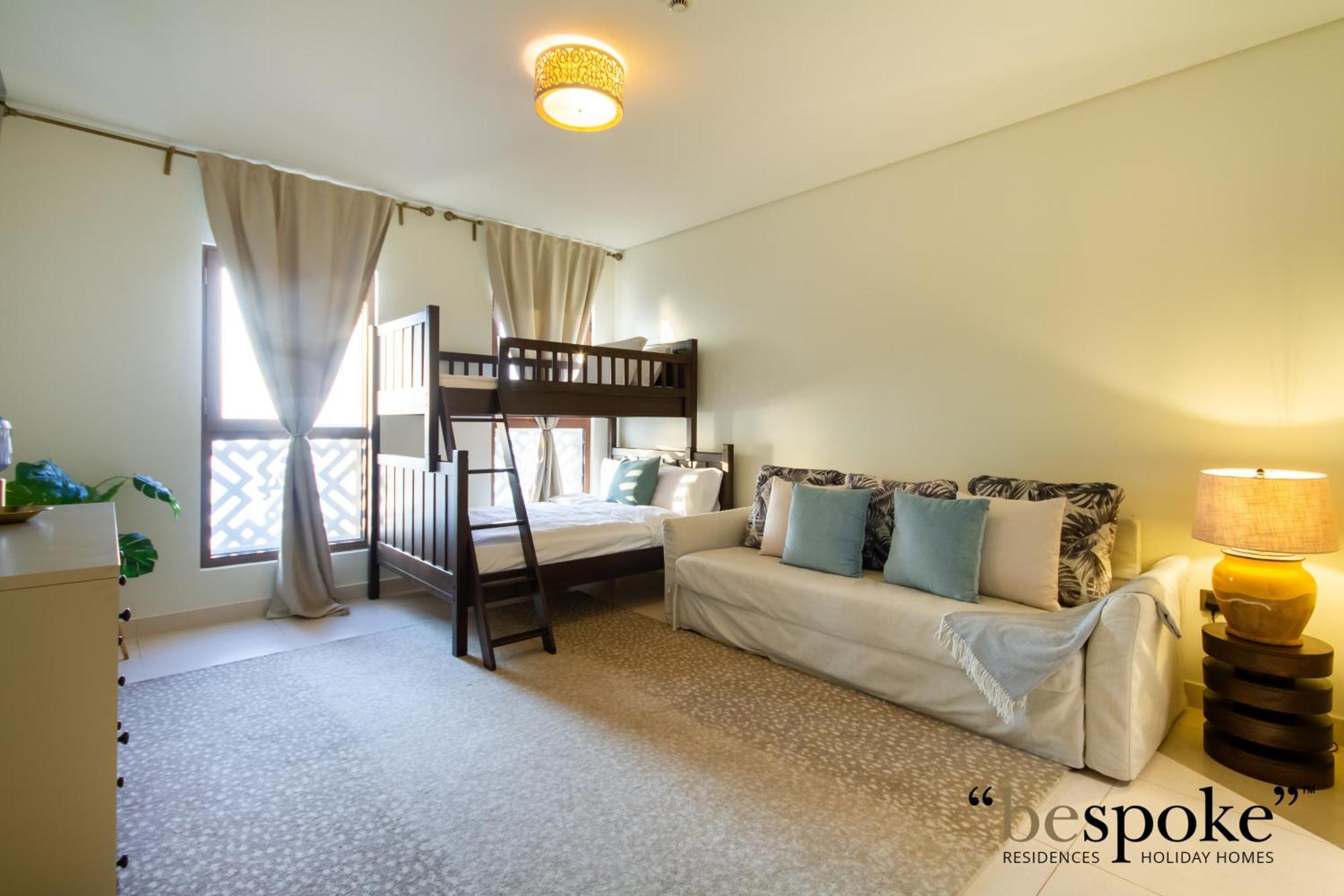 Bespoke Homes - Palm Jumeirah -2 Bedroom Sea View With Access, Balqis Apartment